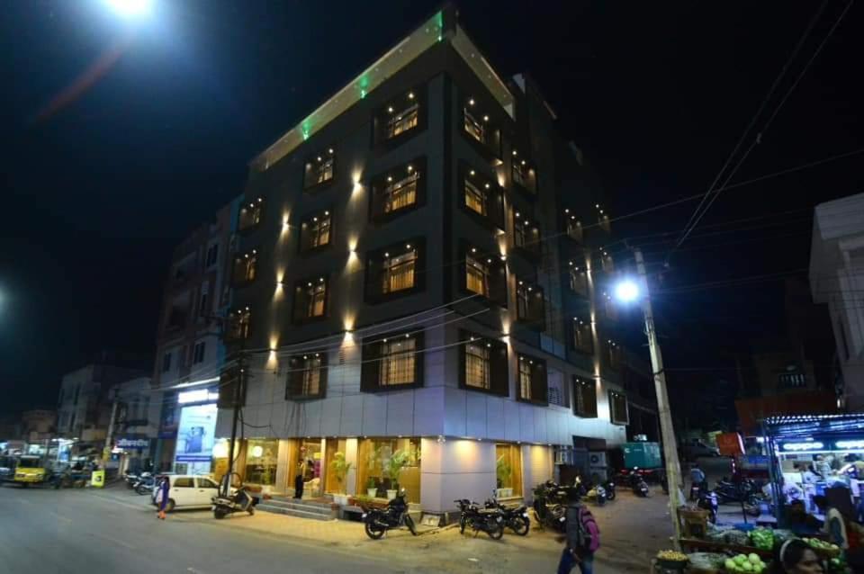 Hotel Hill Vista Udaipur Bagian luar foto