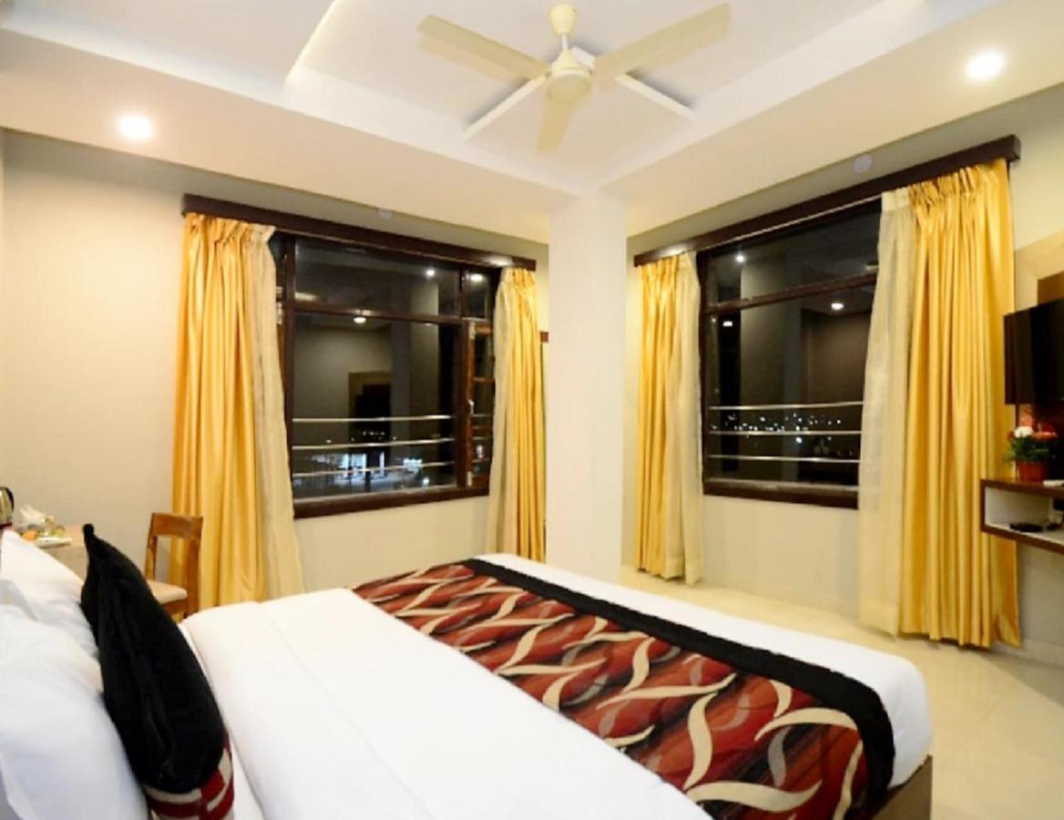 Hotel Hill Vista Udaipur Bagian luar foto