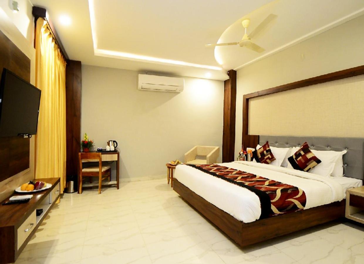Hotel Hill Vista Udaipur Bagian luar foto