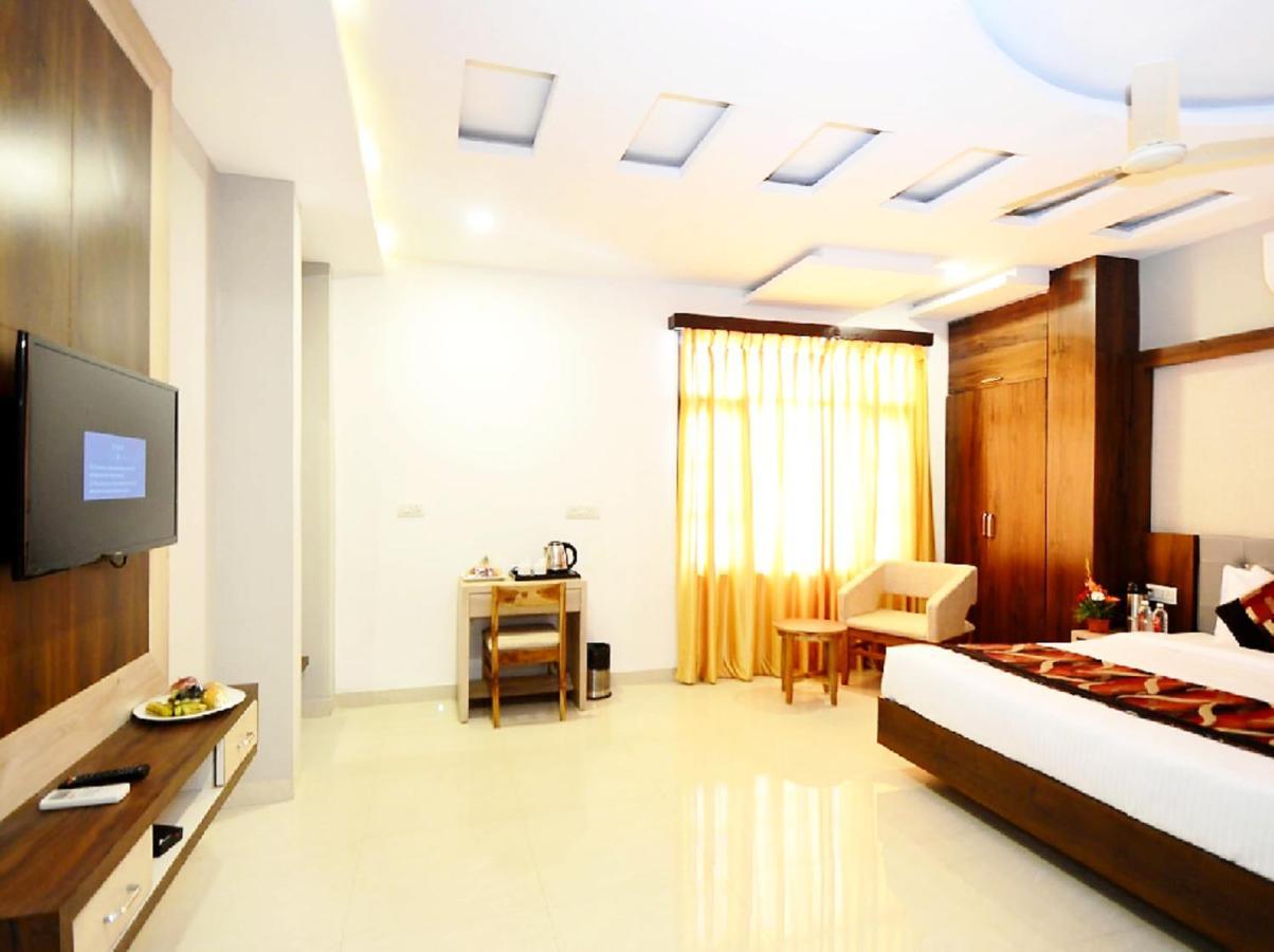 Hotel Hill Vista Udaipur Bagian luar foto