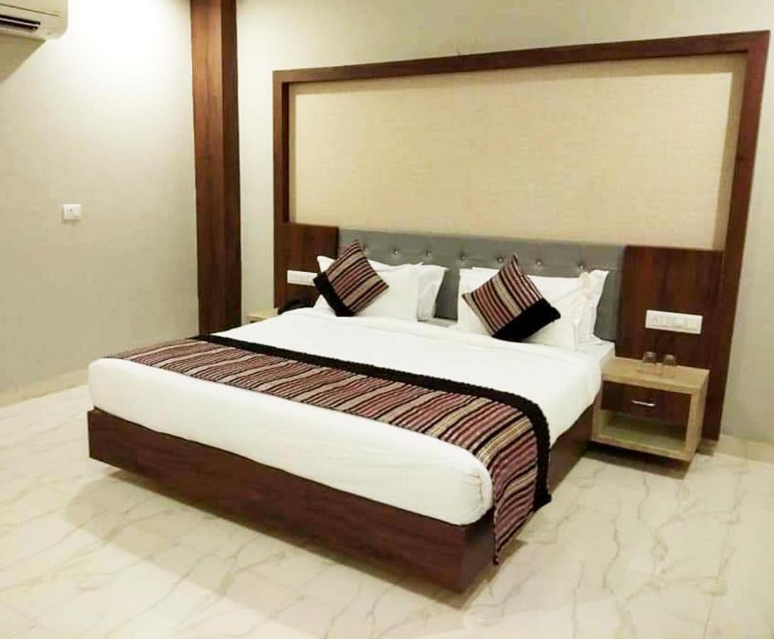 Hotel Hill Vista Udaipur Bagian luar foto