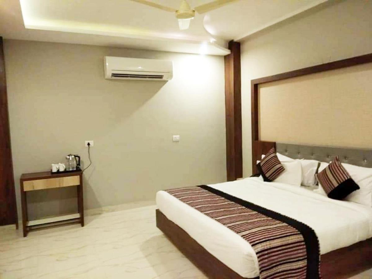 Hotel Hill Vista Udaipur Bagian luar foto